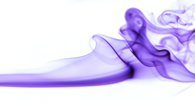 fum&eacute;e violette 1