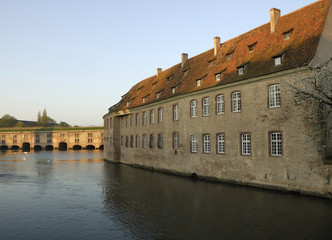 le barrage vauban sur l'ill à strasbourg
