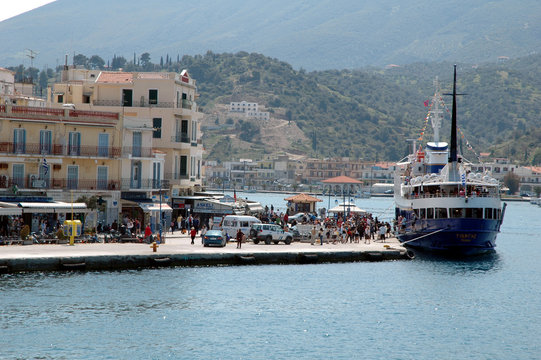 ferry au port