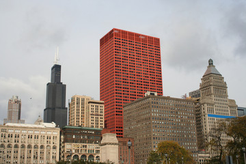 Fototapeta na wymiar chicago skyline from grant park