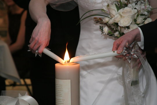unity candle lighting wedding
