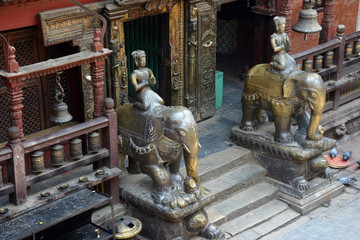 katmandu golden temple