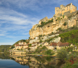 Fototapeta na wymiar Zamek w Dordogne