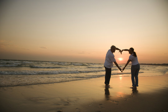 Trending Beach Pre-Wedding Photoshoot Ideas And Poses For Couples