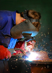 welding in industry - 2991545