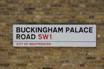 buckingham palace road - obrazy, fototapety, plakaty
