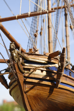 hms race horse
