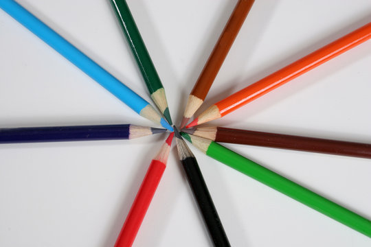 colored pencils spokes