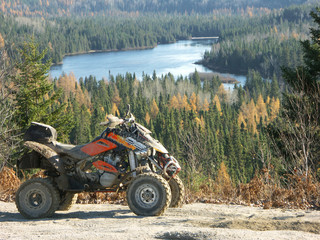 en quad au saguenay © mario girard
