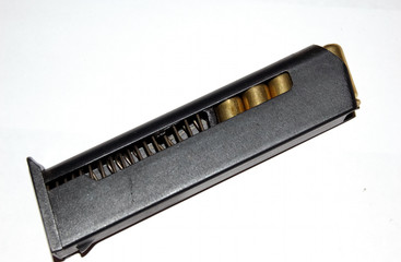 9 mm ammo cartridge clip