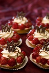 raspberry cake