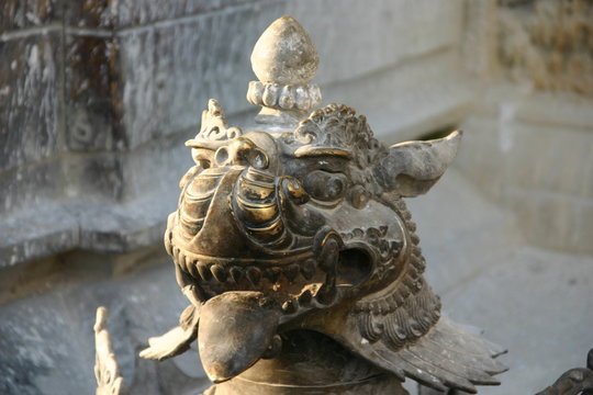katmandu dragon temple