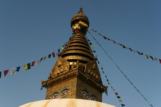 swayambhunath stupa in katmandu