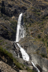 Fototapeta na wymiar nepal waterfall