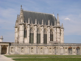 sainte-chapelle du chateau de vincennes