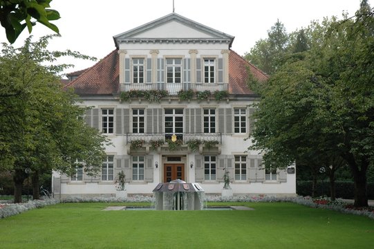 rathaus  und Gartenanlage in Lahr, Baden Deutschland