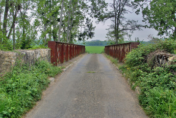 petit pont de campagne