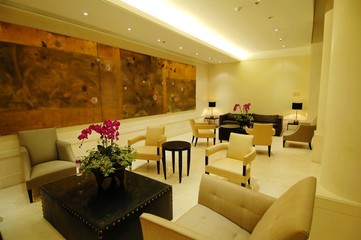 the lobby in hotel