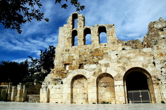 the entrance to the arena at the acropolis