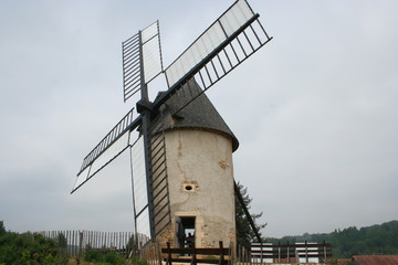moulin &agrave; vent
