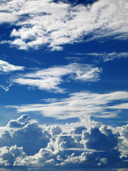 Fototapeta premium thick white fluffy clouds, philippines