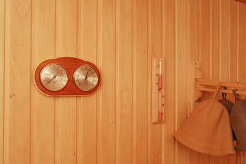 thermometer device in sauna
