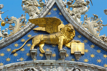 detail of bassilica in venice