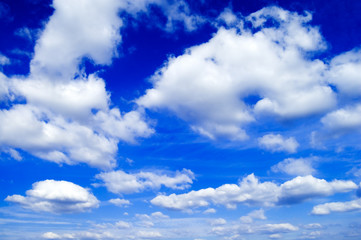 Obraz premium the white clouds.