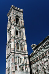 Fototapeta na wymiar cathédrale de florence
