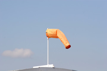 light winds