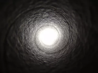 Tischdecke spiral light in tunnel © thalassinos