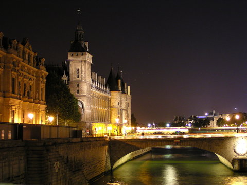 paris - brücke bei nacht