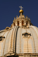 Obraz premium the dome of a St. Peter's Basilica