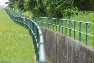 Obraz premium big canal along the road