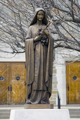 statue of mary