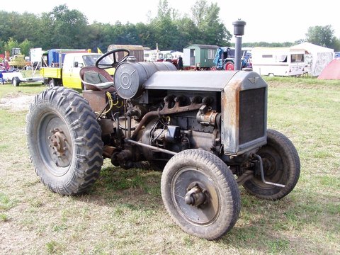 oldtimer traktor 4
