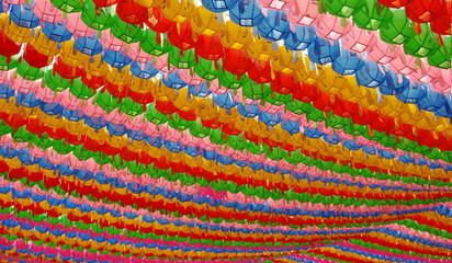 Fototapeta na wymiar colorful lanterns to celebrate buddha's birthday