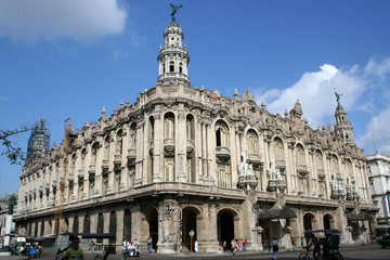 Fototapeta na wymiar le gran teatr Havane