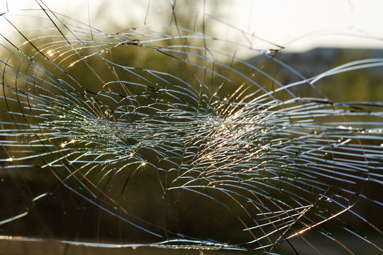 รูปภาพWindscreen – เลือกดูภาพถ่ายสต็อก เวกเตอร์ และวิดีโอ147,999 ...