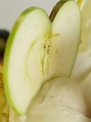 eiscreme mit früchten