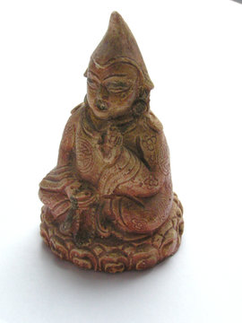 1122 - statuette lama tib&eacute;tain