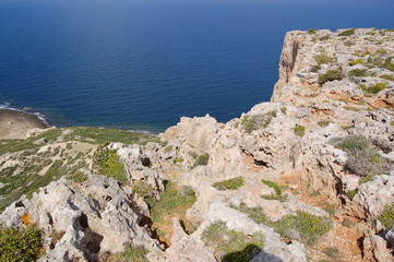 Fototapeta na wymiar Steilküste auf Malta