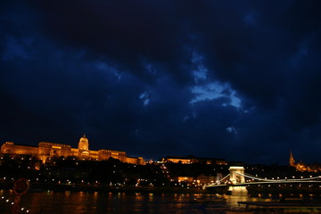 budapest castle at night