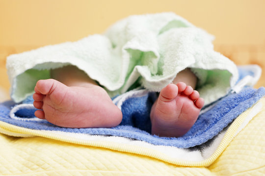 78 Best Doigt De Pied Images Stock Photos Vectors Adobe Stock