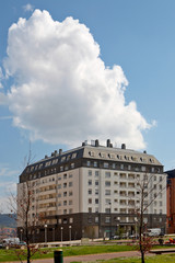 Fototapeta na wymiar Nowoczesne apartamenty bloki