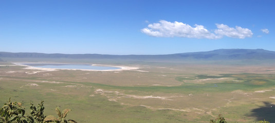 Fototapeta na wymiar Krater Ngorongoro, Serengeti Park, Tanzania, panorama