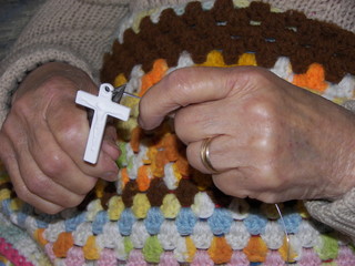 making a rosary