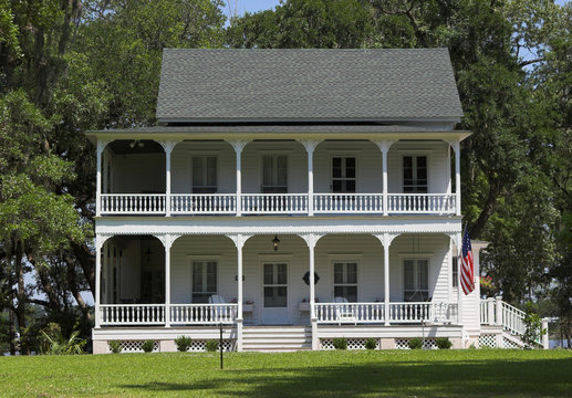 federal style southern home