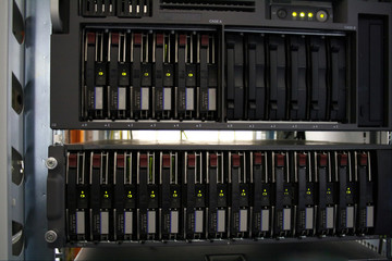 webserver und webhosting - festplatten