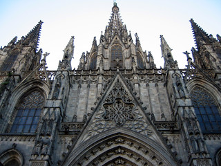 Fototapeta na wymiar host / Katedra Świętego Krzyża i św Eulalii